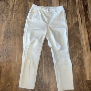 Worn once! Guess white Mom Jean